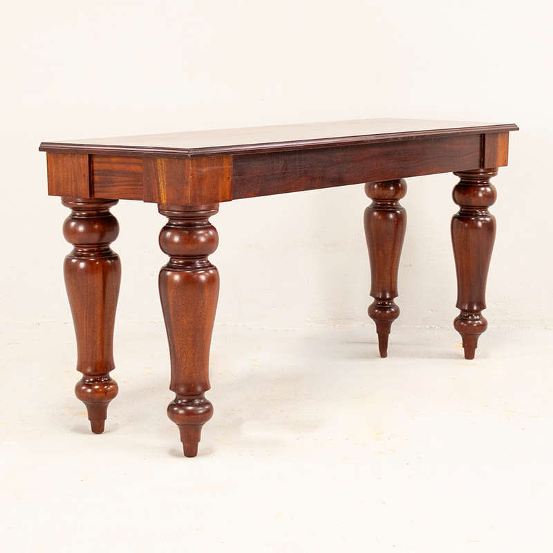 Mahogany Server