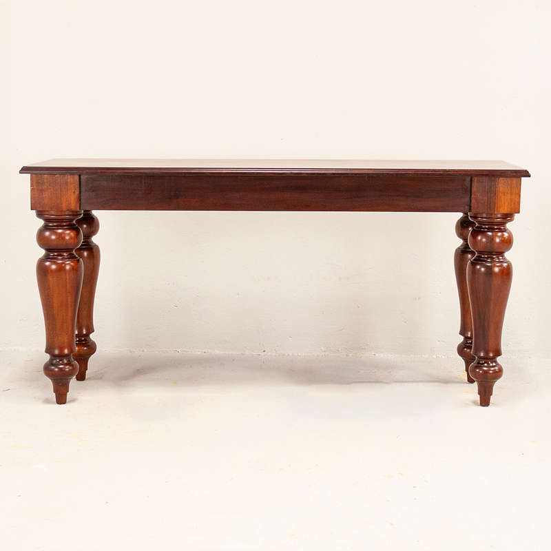 Mahogany Server