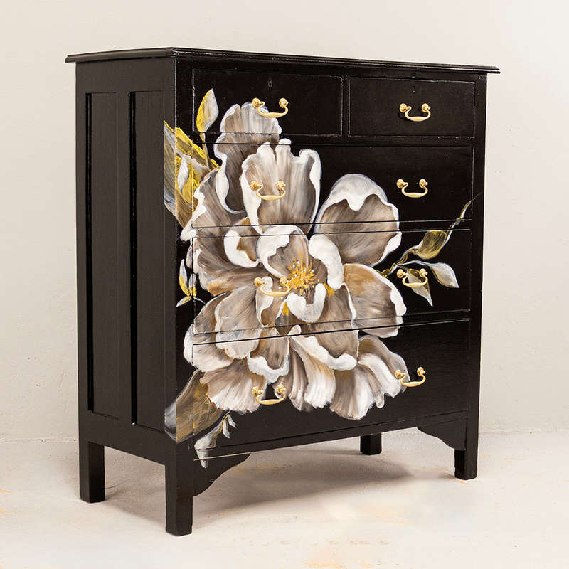 Flower Chest of drawers