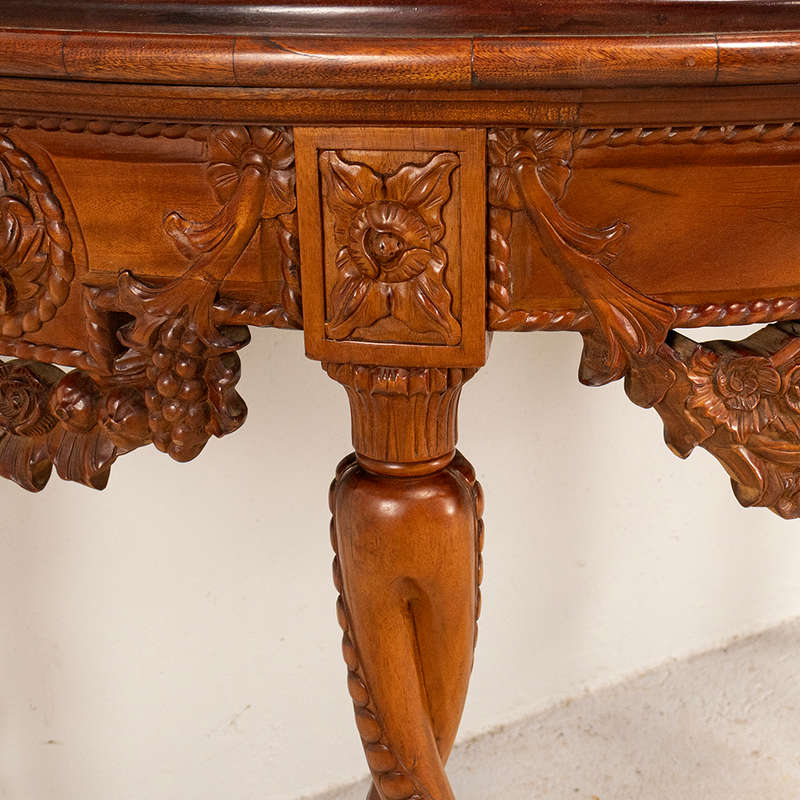 Colonial Console