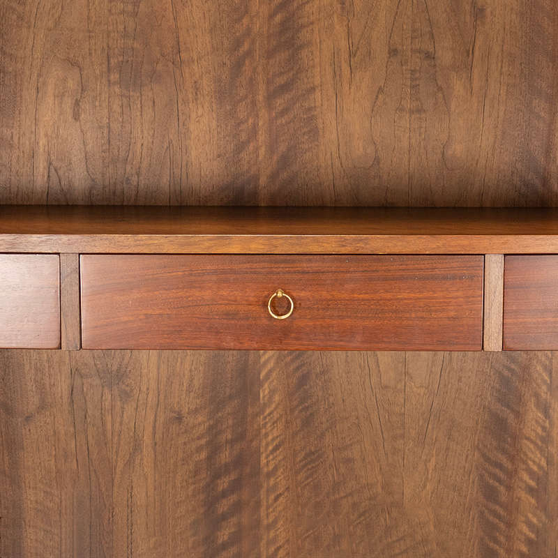 Dutch Bombe Armoire