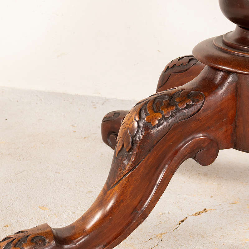 Victorian Mahogany Loo Table