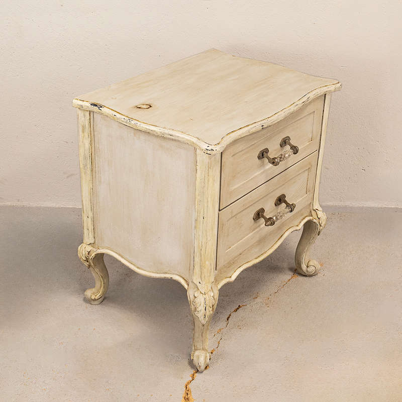Single French style Pedestal