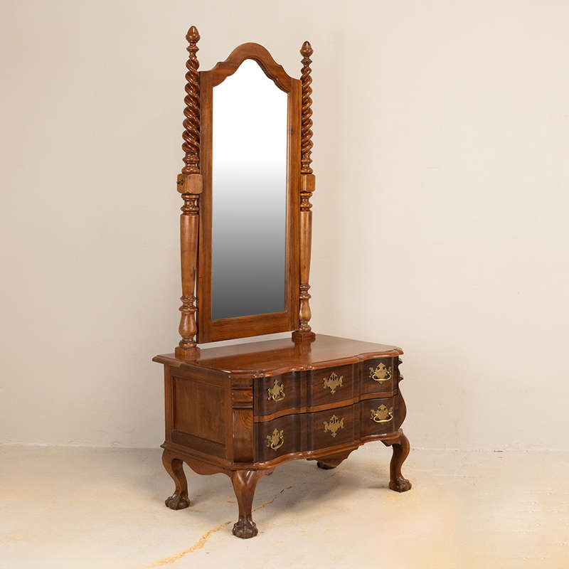 Cape Cheval Mirror