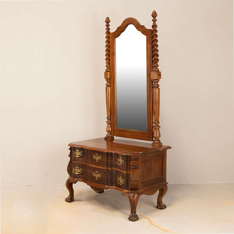 Cape Cheval Mirror
