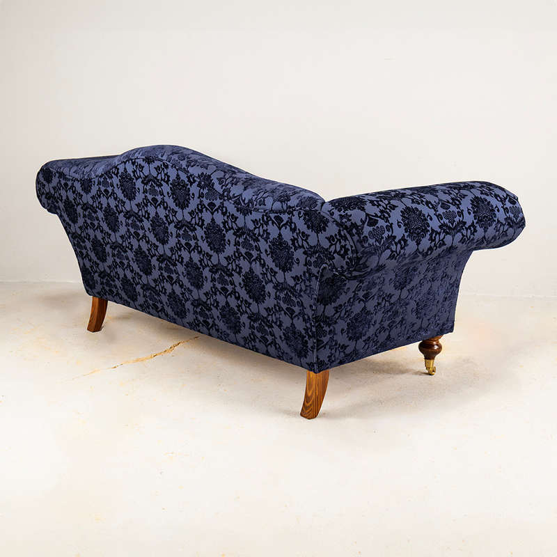 Dauphine Sofa