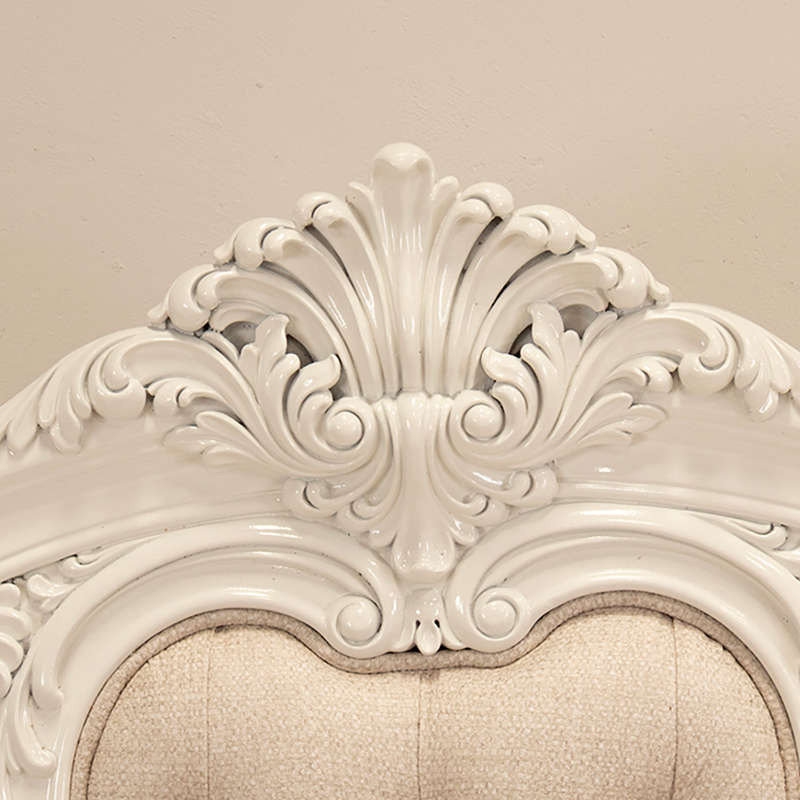 Tufted Bedstead