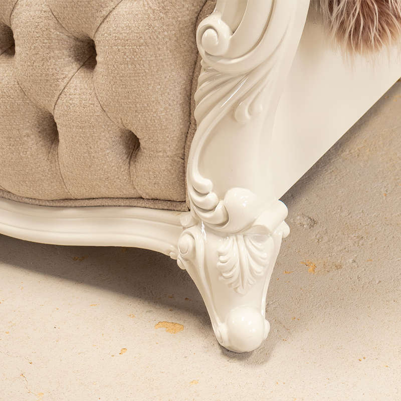 Tufted Bedstead