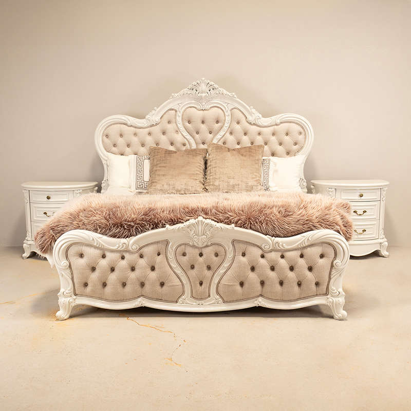 Tufted Bedstead