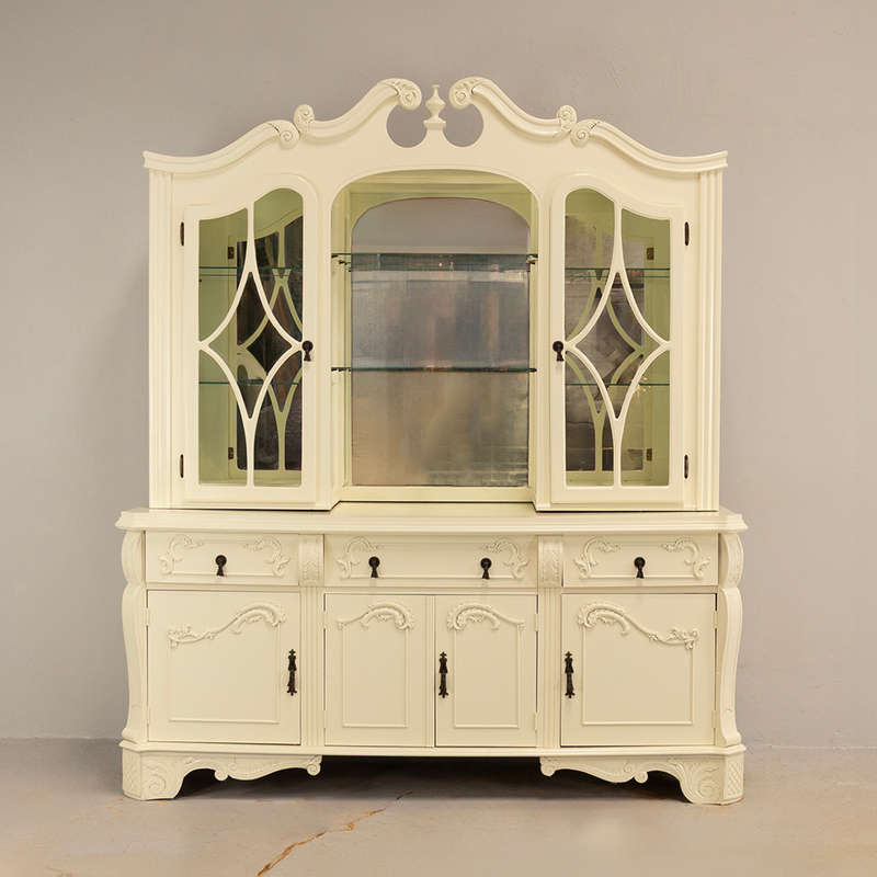 French style Display Cabinet