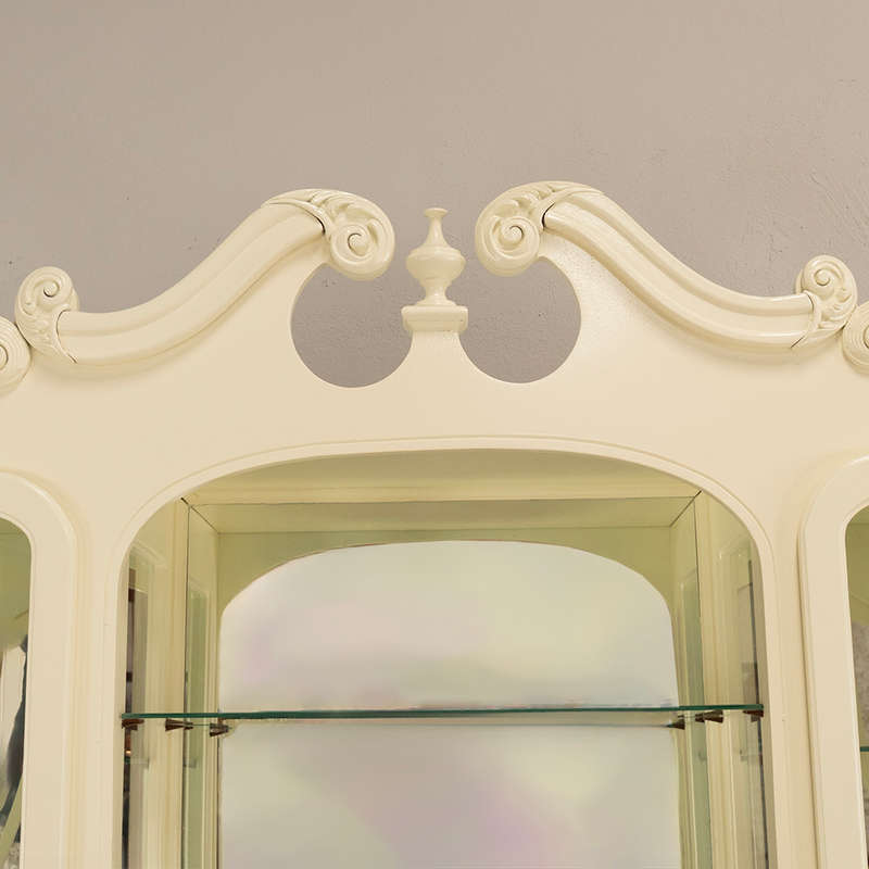 French style Display Cabinet