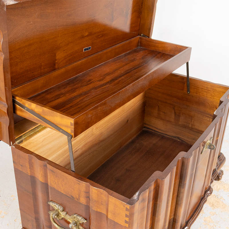 Stinkwood Chest
