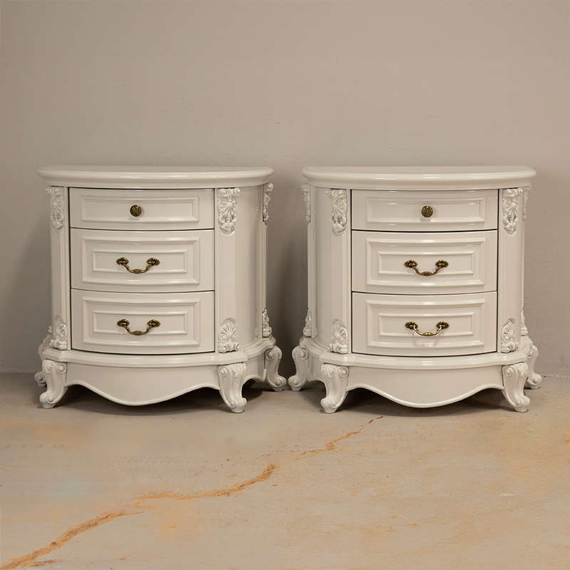 Tufted Bedstead