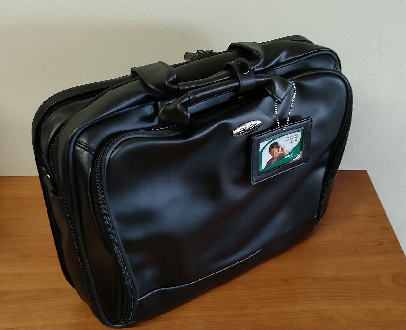 Acer PSU Leather Laptop Shoulder Bag