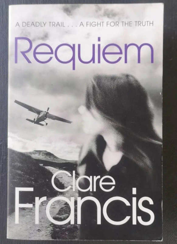 Requiem (Medium Softcover)