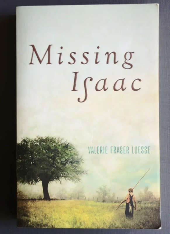 Missing Isaac (Medium Softcover)