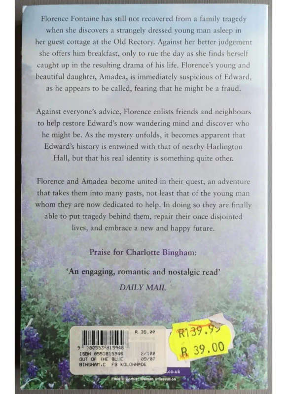 Out of the blue (Medium Softcover)