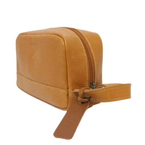 Antelo Leather Toiletry Bag