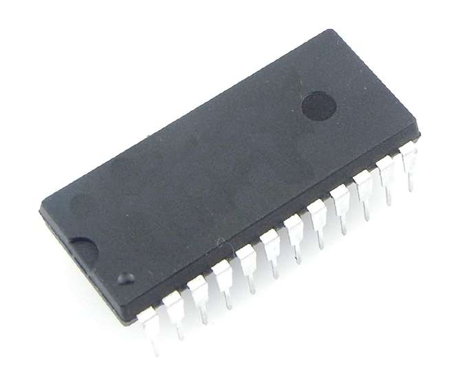 ASYNCHRONOUS COMMS INTERFACE ADAPTER DIP24 MC68B50CP