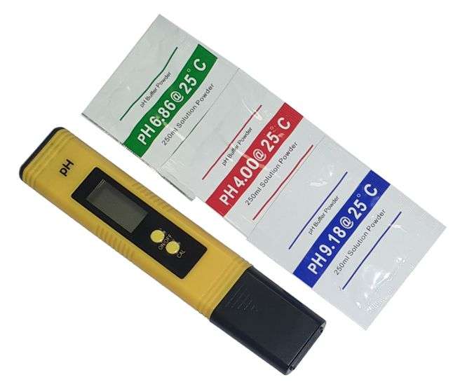 DIGITAL PH PEN METER 0.00-14.00 INCL. CASE & 3x SOLUTION PH-02