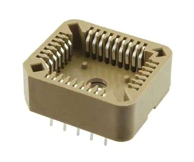 SOCKET PLCC 32P TRU-HOLE MNT PLCC32TD BROWN