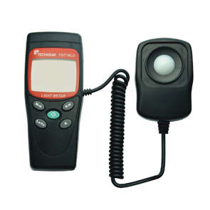 LIGHT METER 200K LUX 20K FC TG710LD