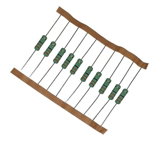 RESISTOR 3W ROUND W/W M/O 5% 15x5mm 33E WR300S-33E-J T/B