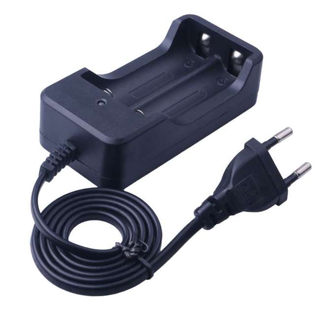 BATTERY CHARGER FOR LITHIUM ION 2x18650 ZJ3009