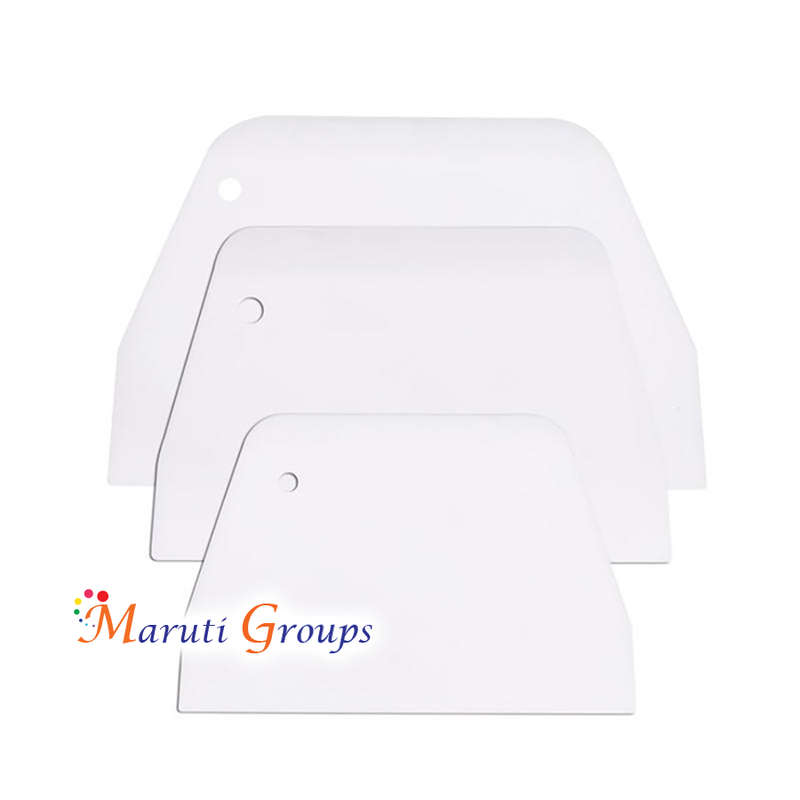 Cake Scraper - Cake Decorating - 15.5cm x10.6cm