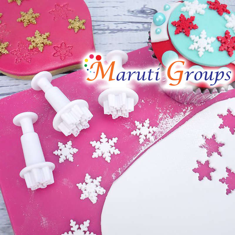3pc Mini Snowflake plunger cookie cutter