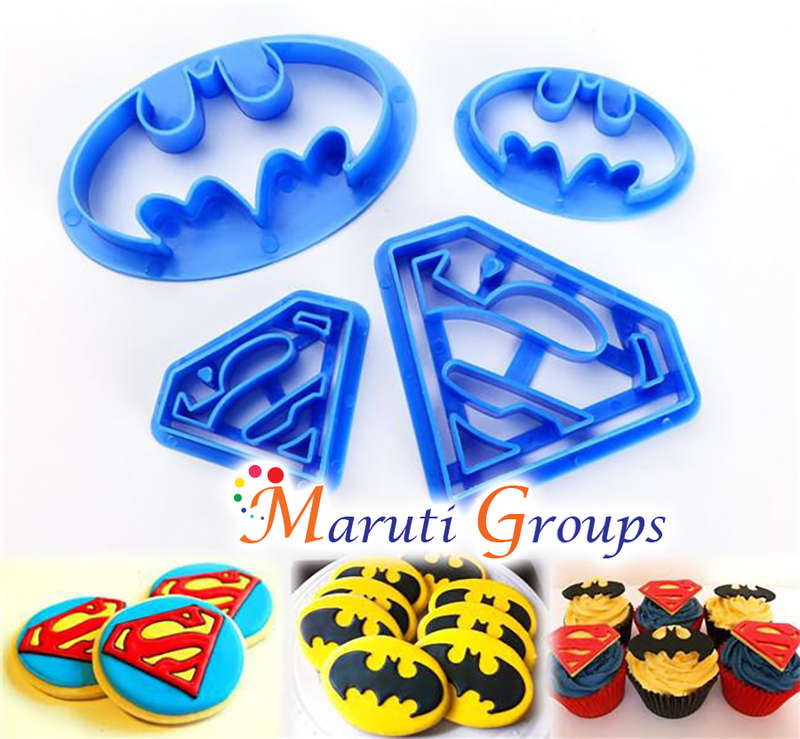 Batman vs Superman Cookie Cutter