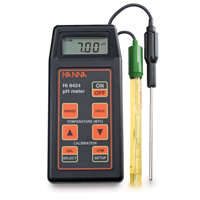 Portable pH/mV Meter HI8424
