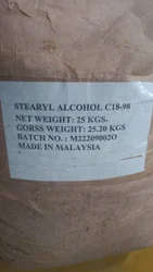 Stearyl Alcohol