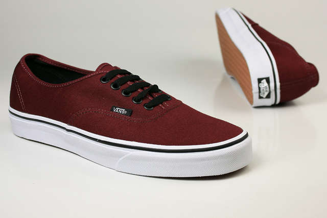VANS - AUTHENTIC VN-0QER5U8  (Size : 12, 13, 15)