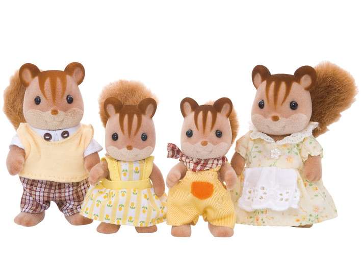 Walnut Squirrel Family