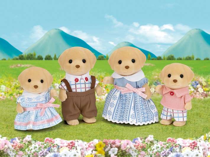 Yellow Labrator Family