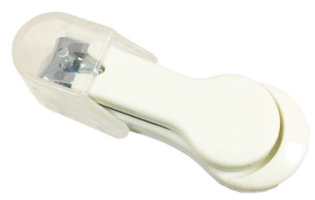 NAIL CLIPPER BLISTER CARD