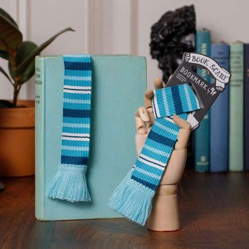 BOOK SCARF BOOKMARK ALL THE BLUES