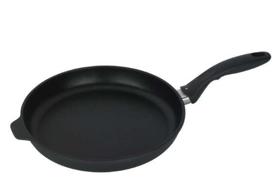 Swiss Diamond XD 28cm Frying Pan