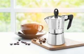 Coffee Maker Polished Aluminium 6 Cups - Black