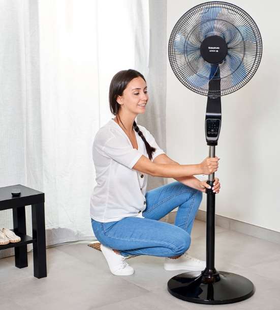 Fan Pedestal Black 3 Speed 50W "Boreal 16CR Digital"