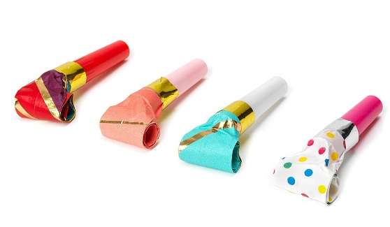 IT'S PARTY TIME BIRTHDAY PARTY KIT