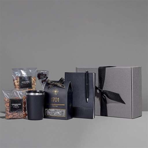 Yatta Elegant Ensemble Hamper - Black Only
