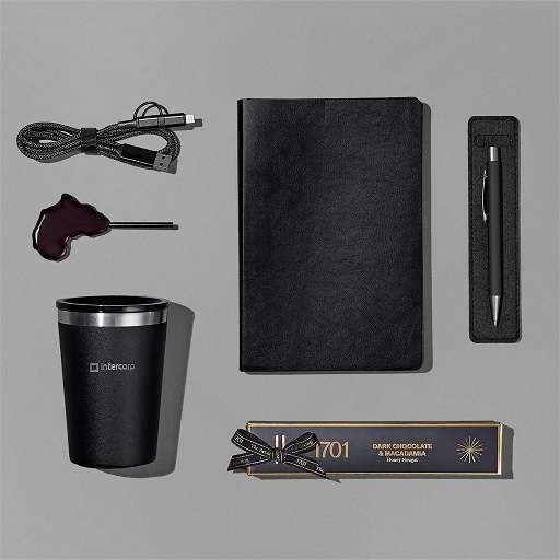 Yatta Supreme Selection Hamper - Black Only