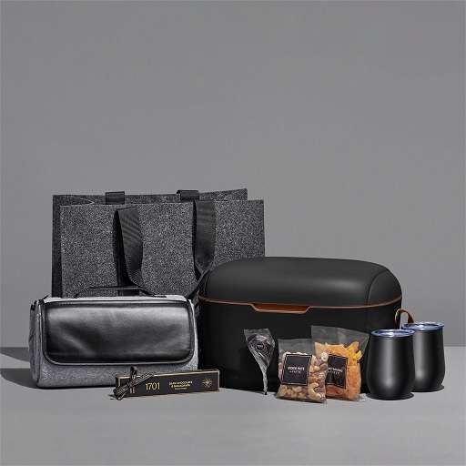 Yatta Lavish Leisure Hamper - Black