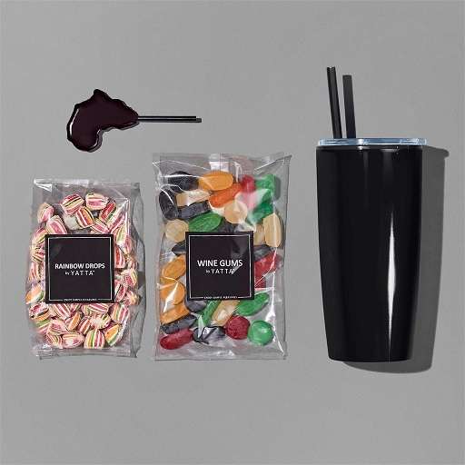 Yatta Happy Huddle Hamper - Black