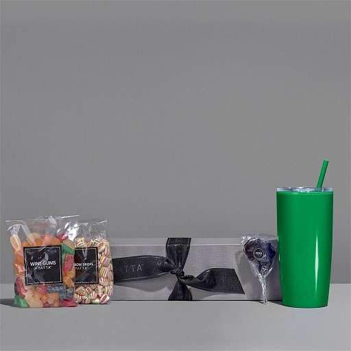Yatta Happy Huddle Hamper - Green