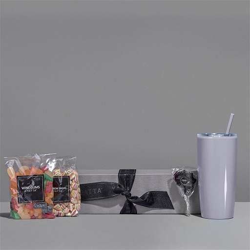 Yatta Happy Huddle Hamper - Grey