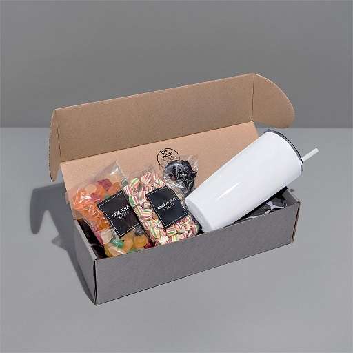 Yatta Happy Huddle Hamper - Solid White