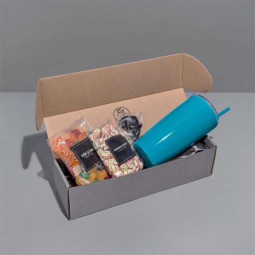 Yatta Happy Huddle Hamper - Turquoise
